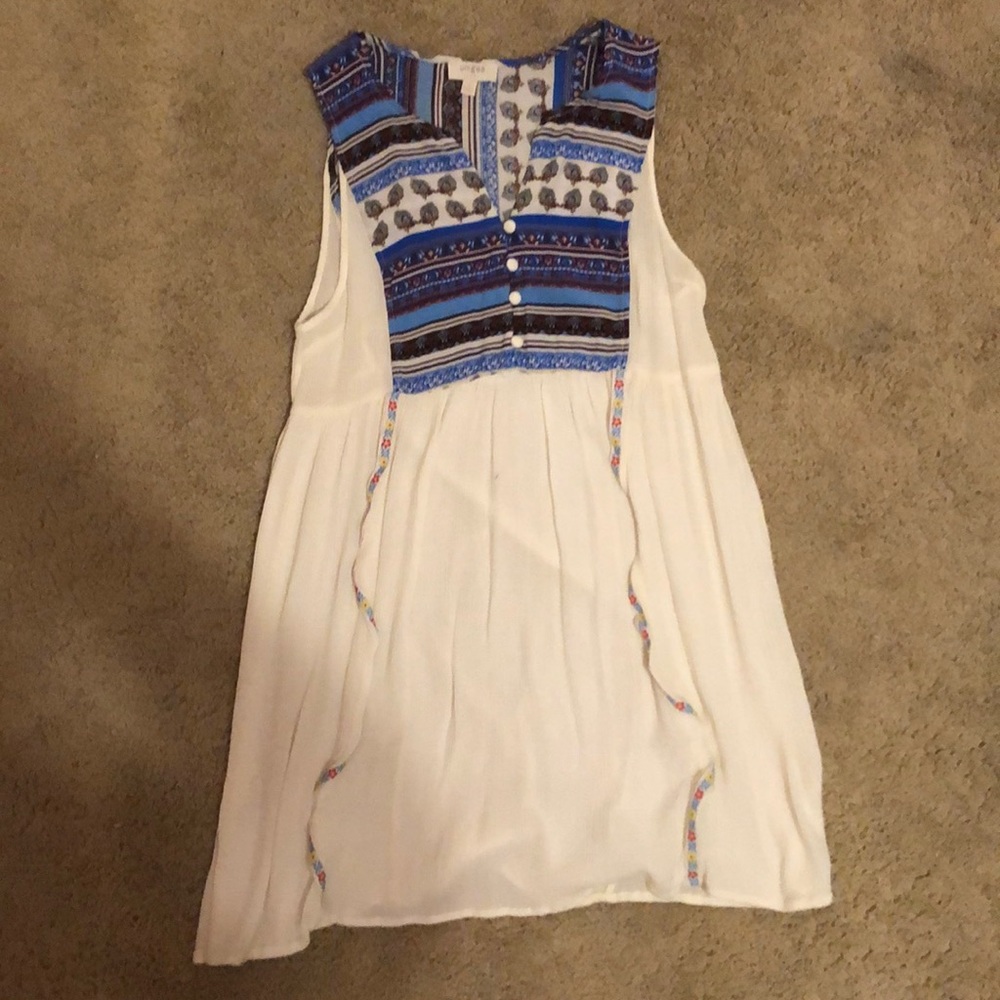 Pretty white dress